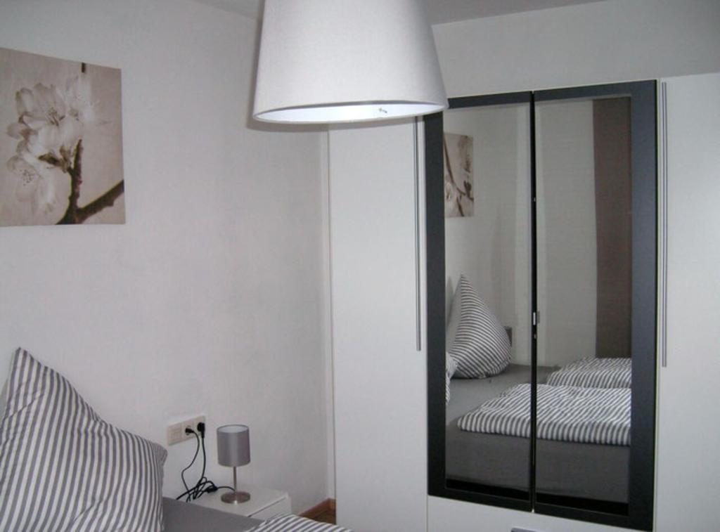 Haus Ellbogen Lejlighed Momlingen Eksteriør billede